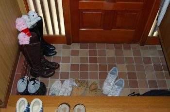 You Shouldn’t Wear Shoes Inside The House And This Is The Reason Why