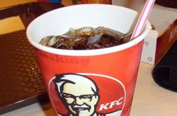 Before Putting Ice In Your Drinks At Fast Food Places, You May Want To See This